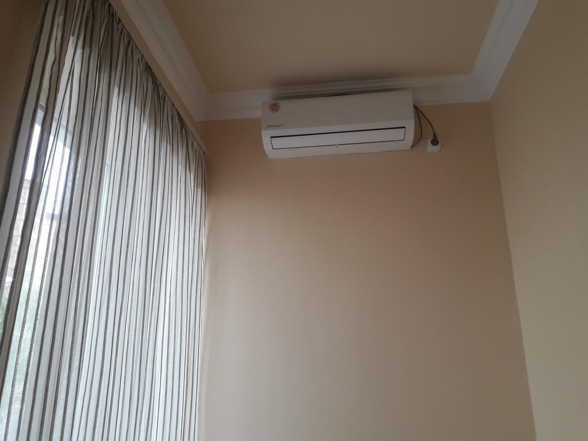 Sunshine Hotel Yerevan Luaran gambar